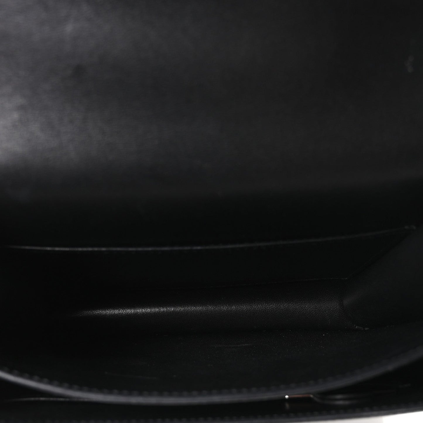 Epsom Constance 18 Black