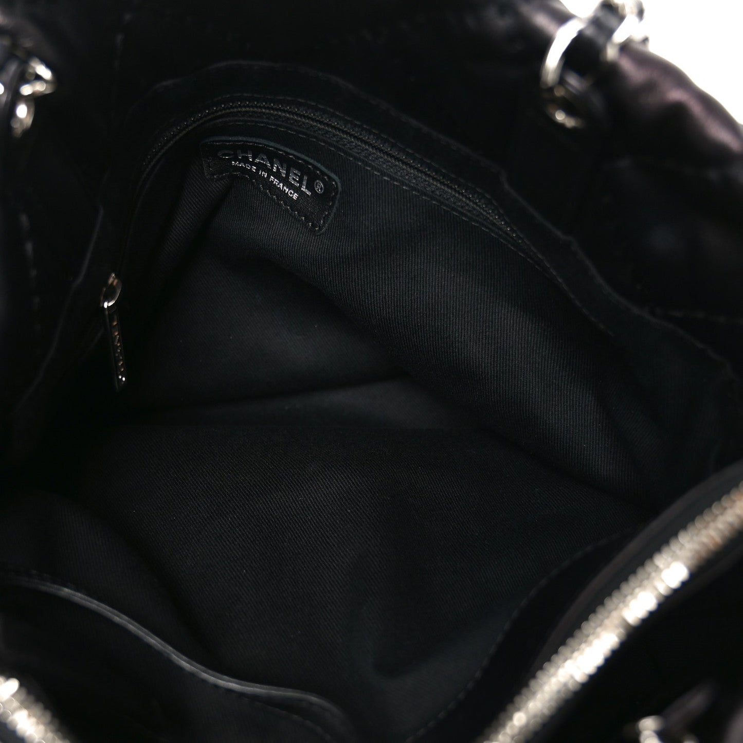 Calfskin Contrast Stitch Tote Black
