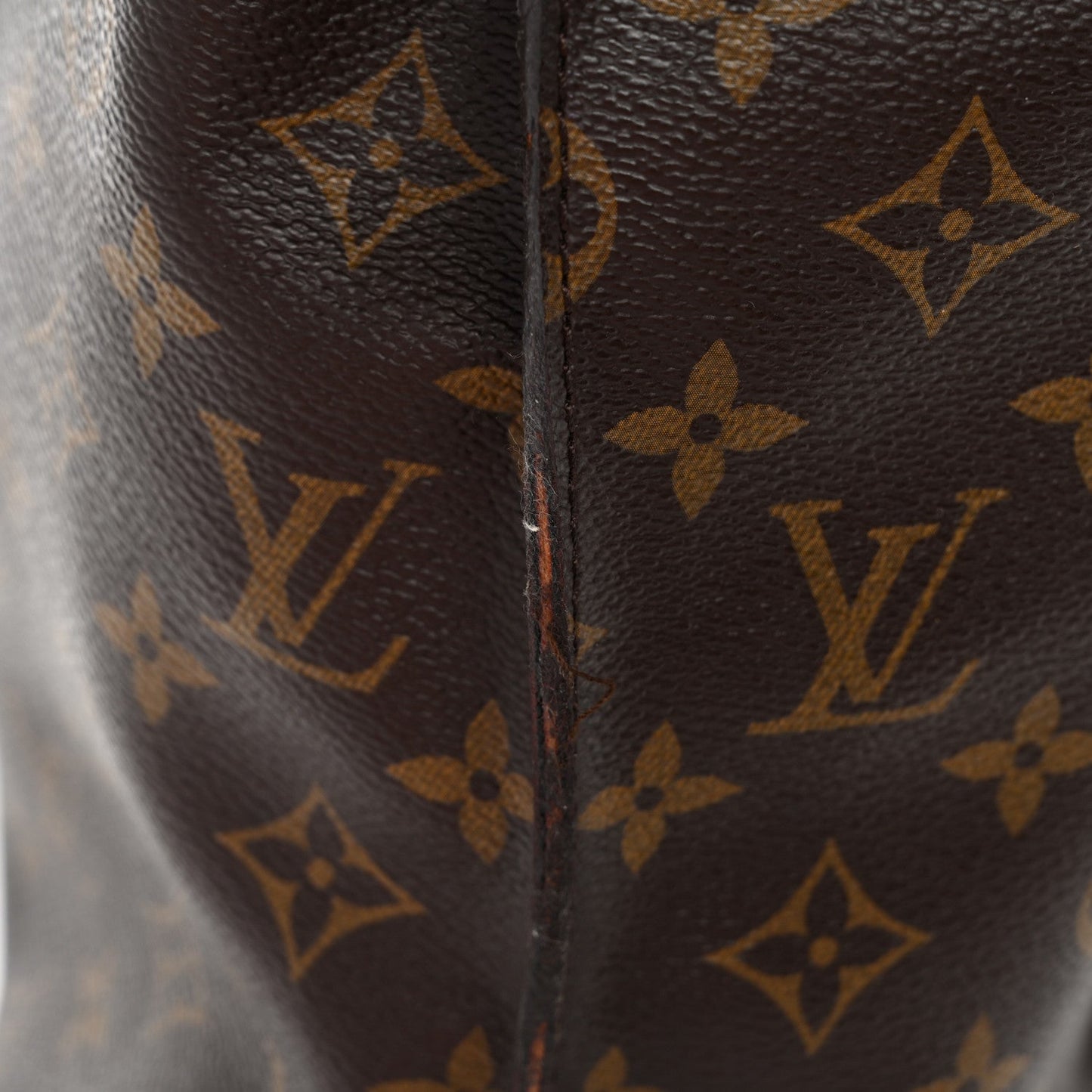 Monogram Metis
