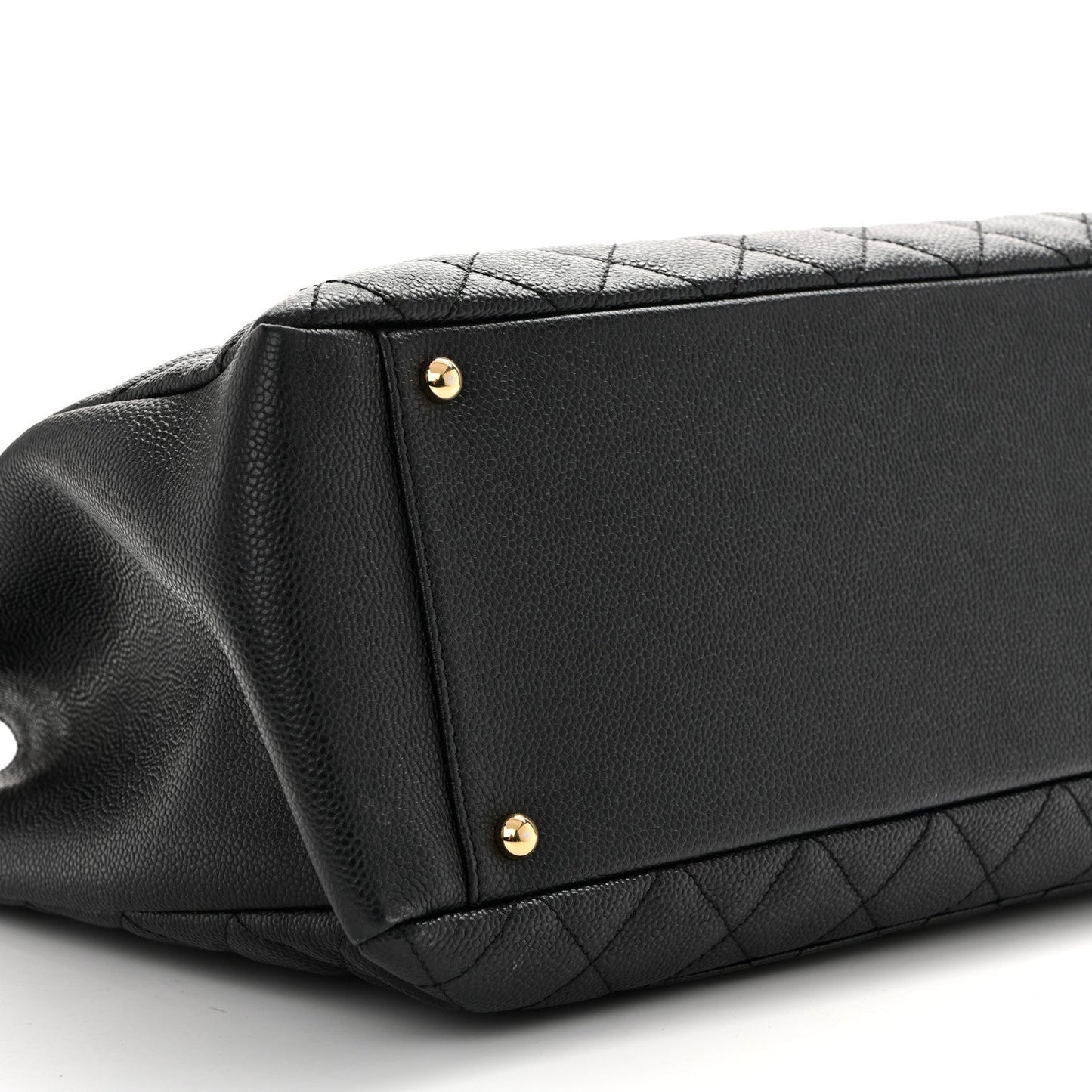 Caviar Quilted XL Grand Shopping Tote GST Black