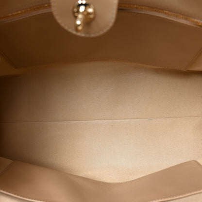 Shiny Crumpled Calfskin Quilted Large 31 Shopping Bag Beige