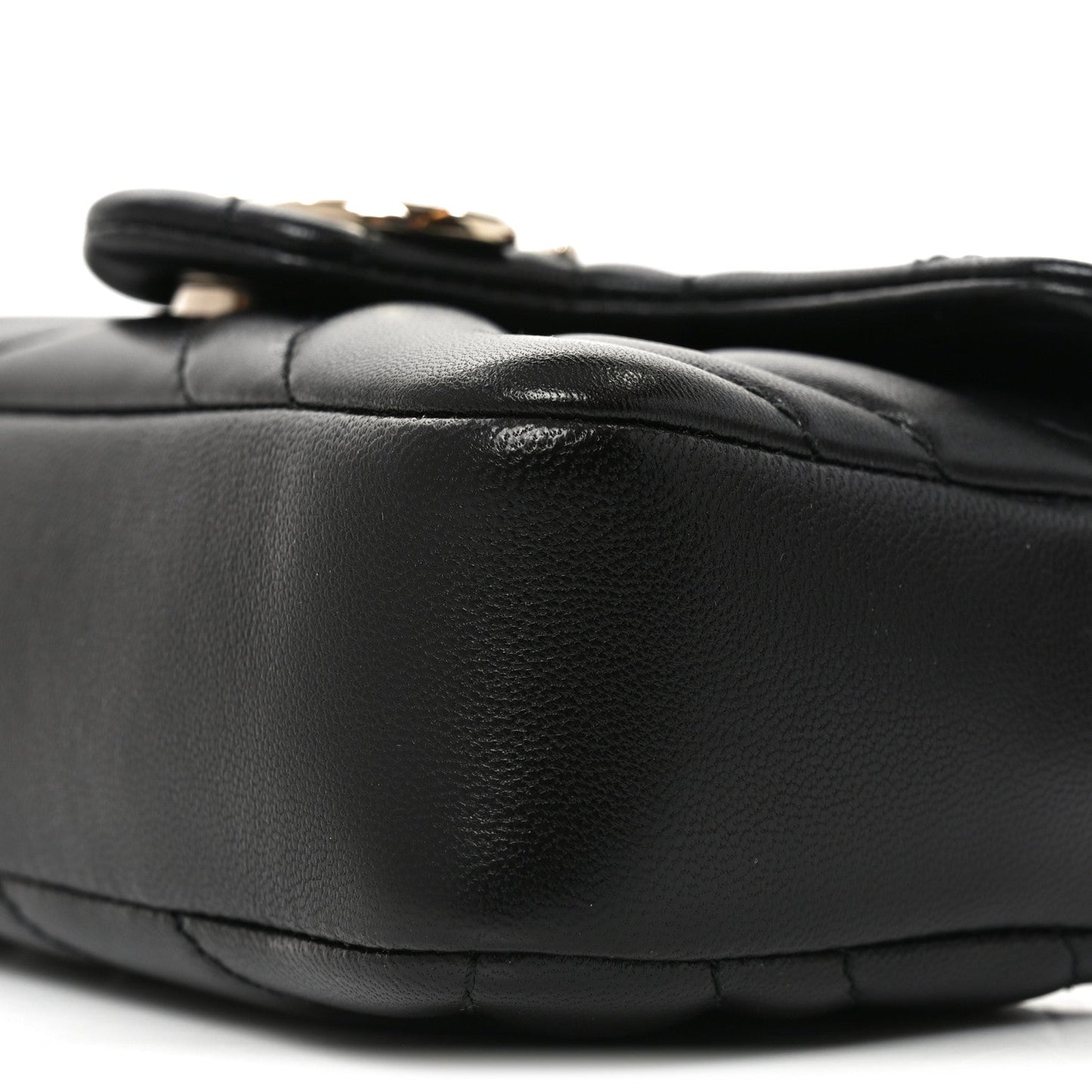 Lambskin Matelasse Mini GG Marmont Shoulder Bag Black