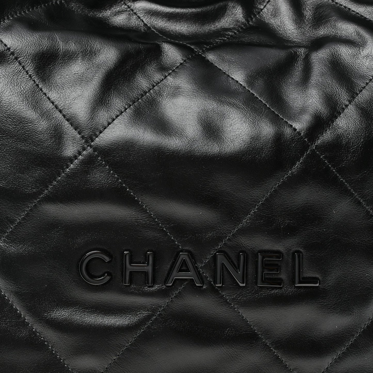 Shiny Calfskin Quilted Chanel 22 So Black