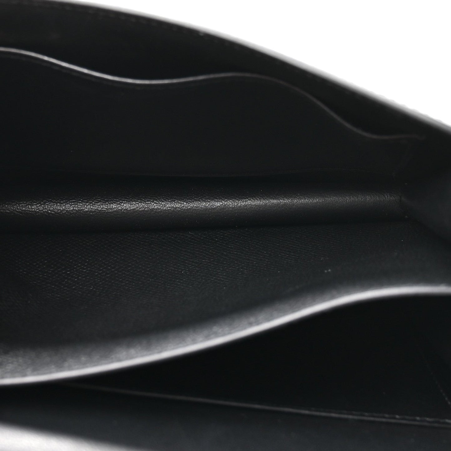 Epsom Constance 18 Black