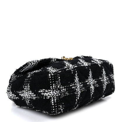 Tweed Quilted Medium Chanel 19 Flap Black White