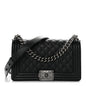 Caviar Quilted Medium Boy Flap Black
