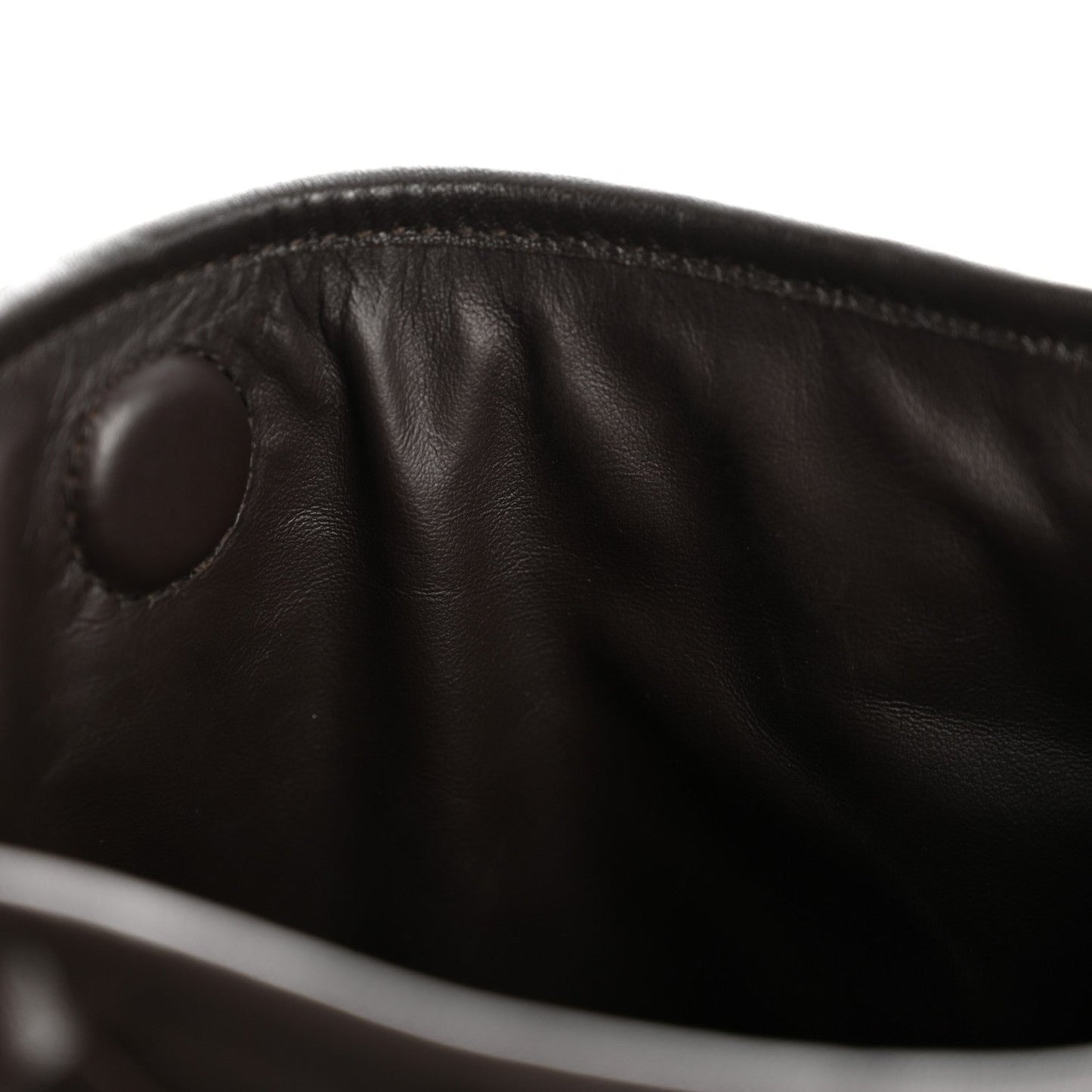 Calfskin Intrecciato Small Hop Fondant