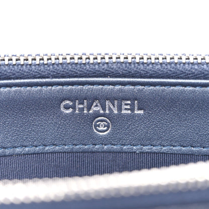 Metallic Caviar Quilted Small Boy Clutch With Chain Navy