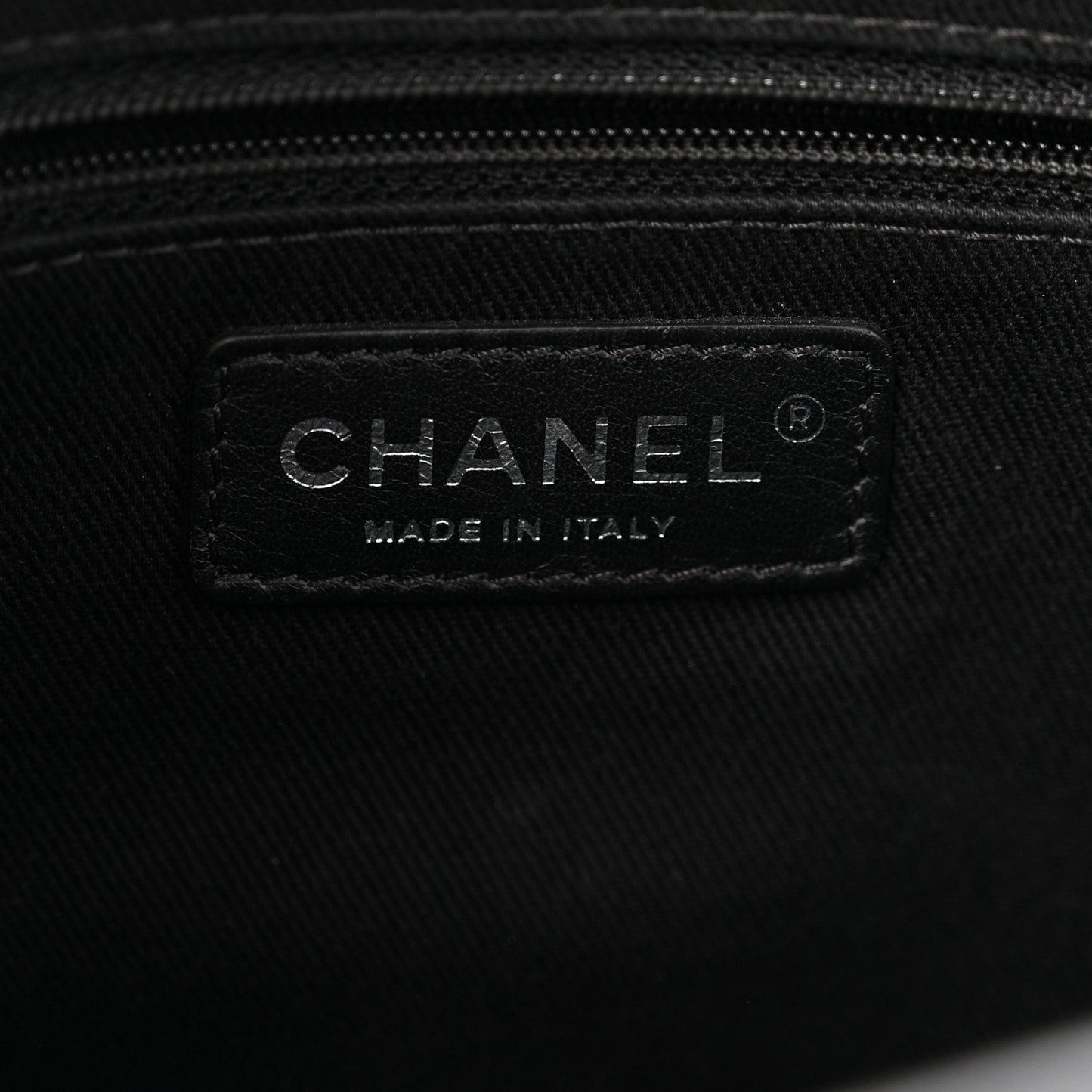 Caviar Quilted CC Timeless Soft Tote Black