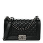Caviar Quilted Medium Boy Flap Black