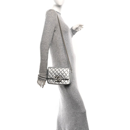 Metallic Lambskin Quilted Mini Maxi CC Flap Argent