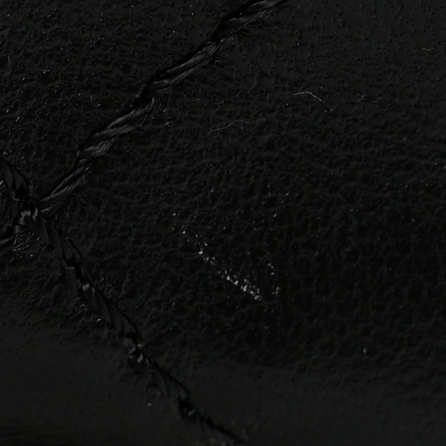 Lambskin Quilted Crush 2.55 Reissue 225 Flap Black