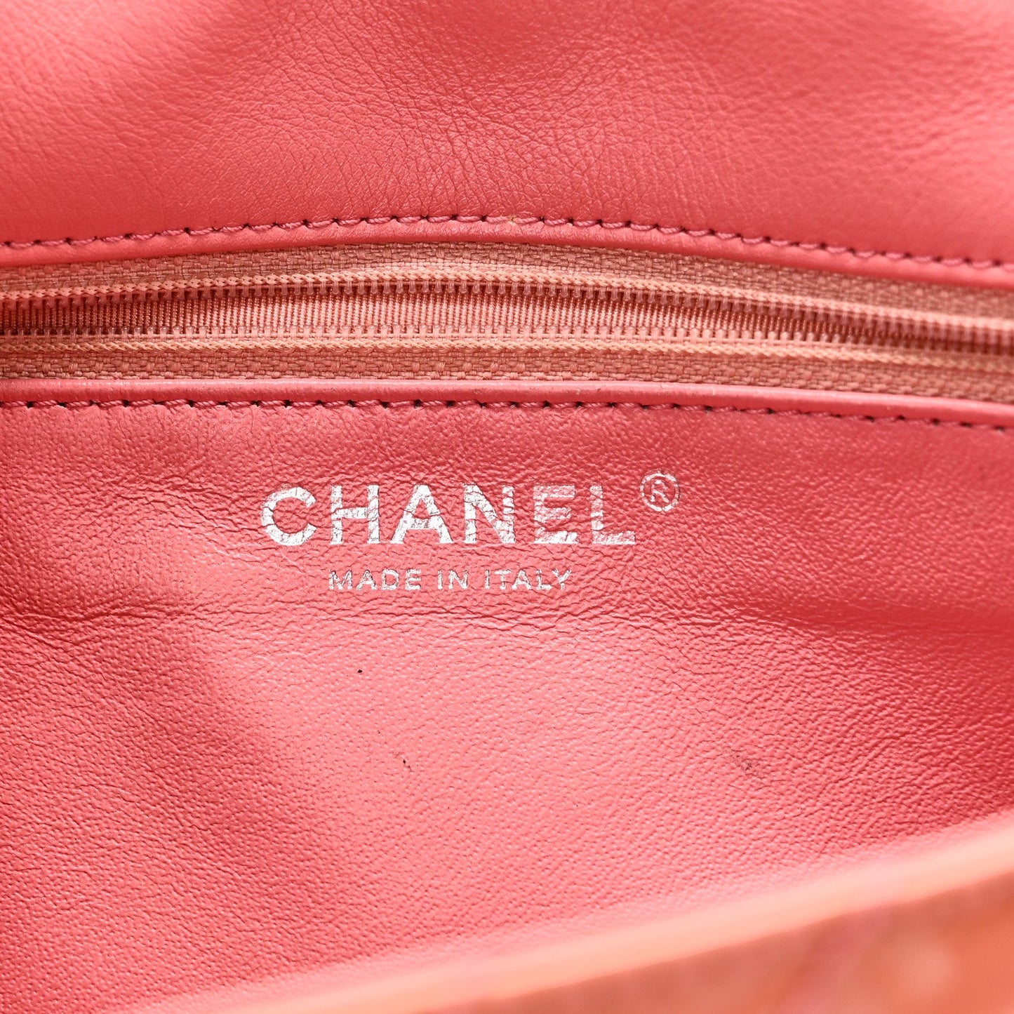 Patent Chevron Quilted Medium Single Flap Pink