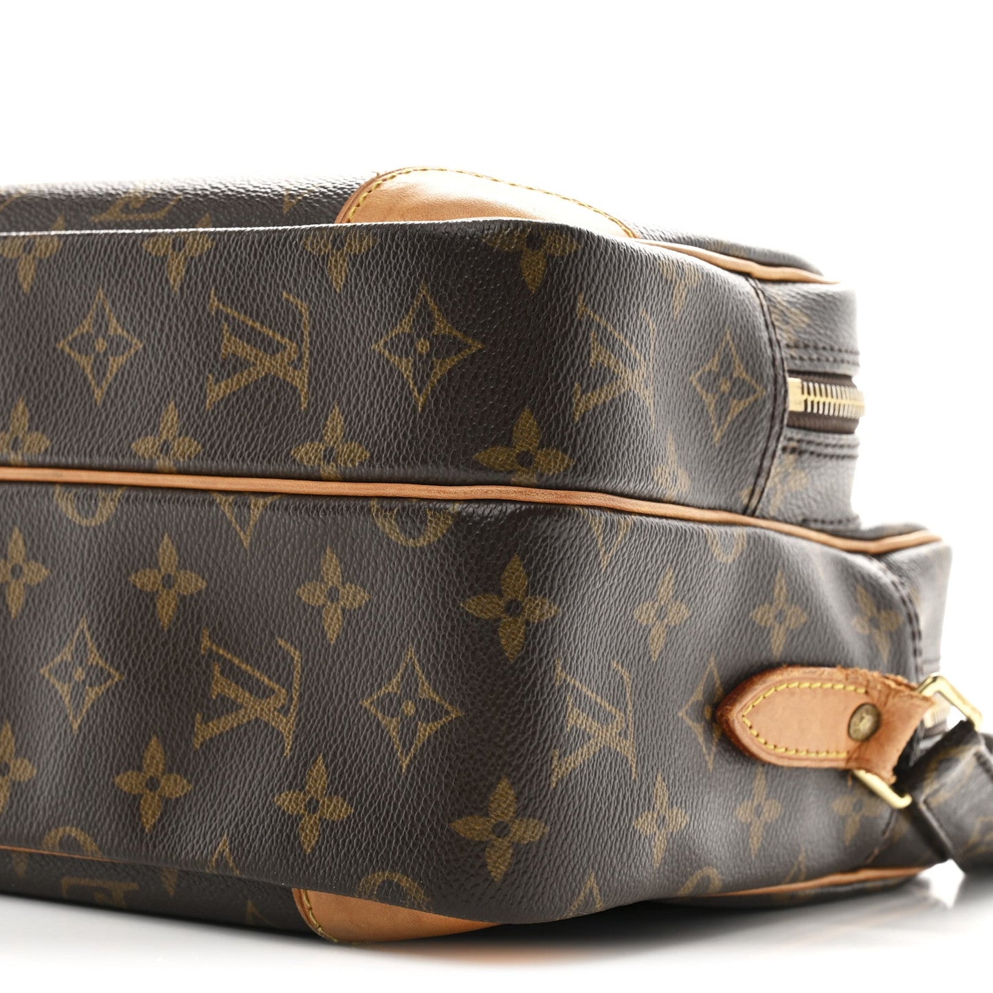 Monogram Nil 28