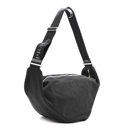 Canapa Triangle Shoulder Bag Black