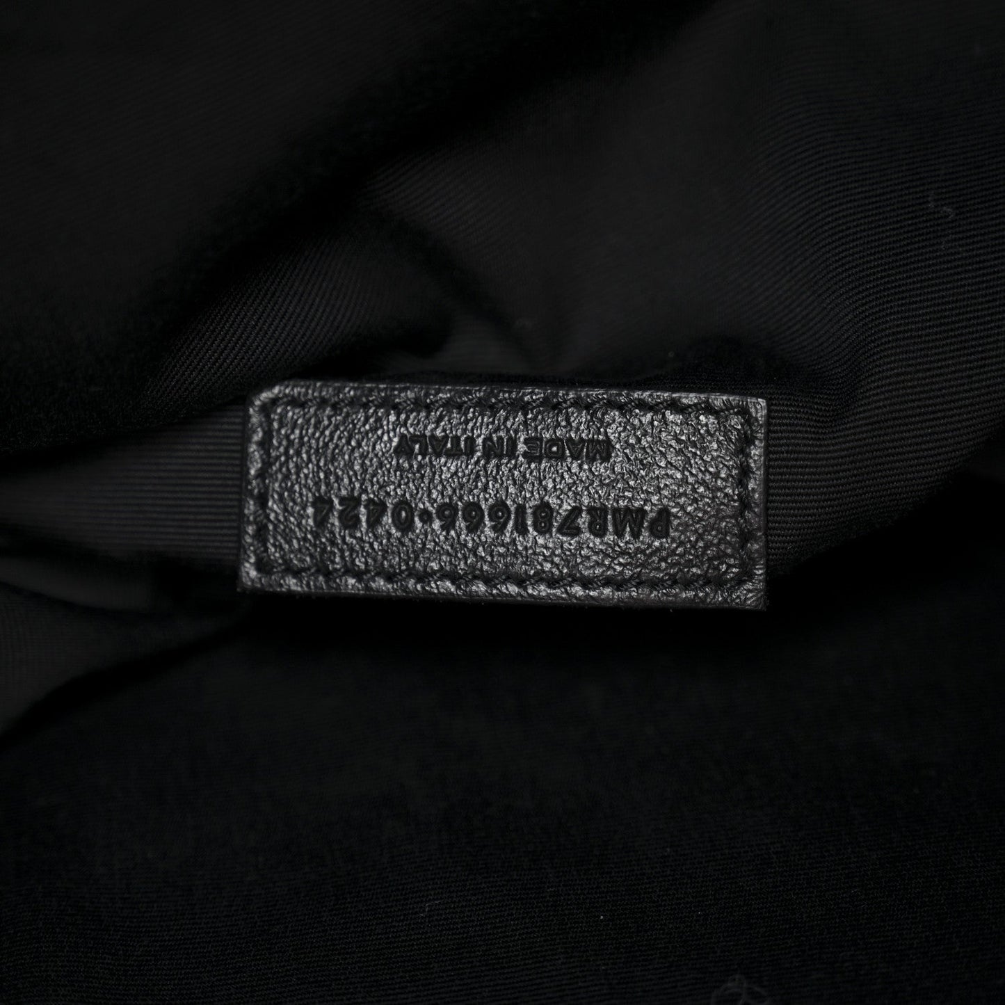 Lambskin Matelasse Monogram Medium Jamie 4.3 Pochon Black