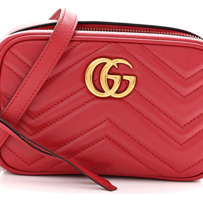 Calfskin Matelasse Mini GG Marmont Chain Shoulder Bag Hibiscus Red