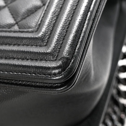 Caviar Quilted Medium Boy Flap So Black