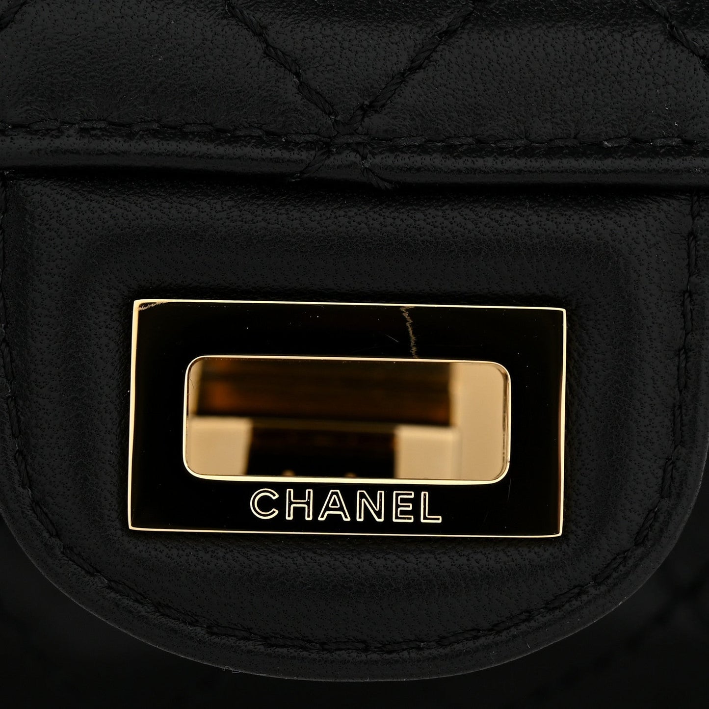 Lambskin Quilted Crush 2.55 Reissue 225 Flap Black