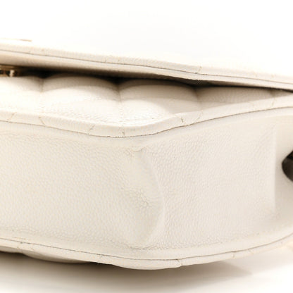 Caviar Quilted Wallet on Chain WOC White