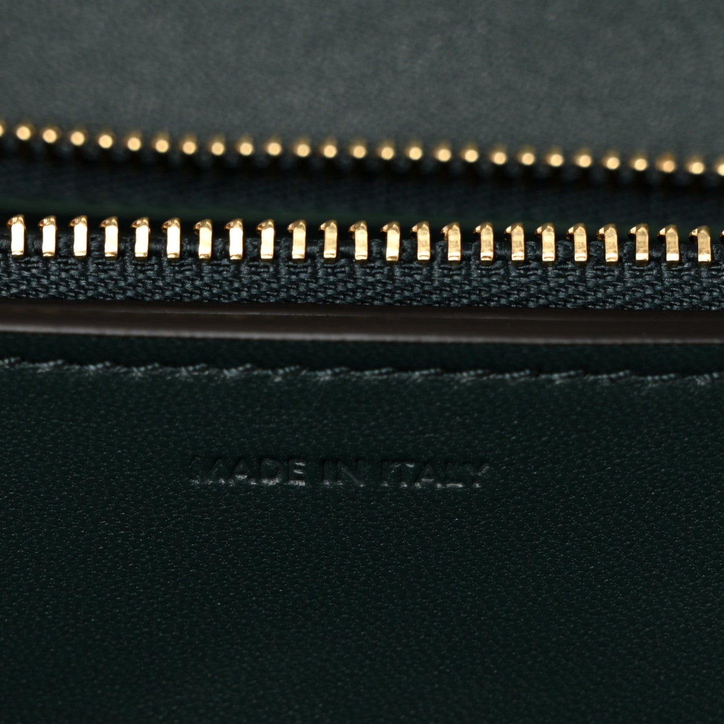 Box Calfskin Medium Classic Box Flap Bag Amazone