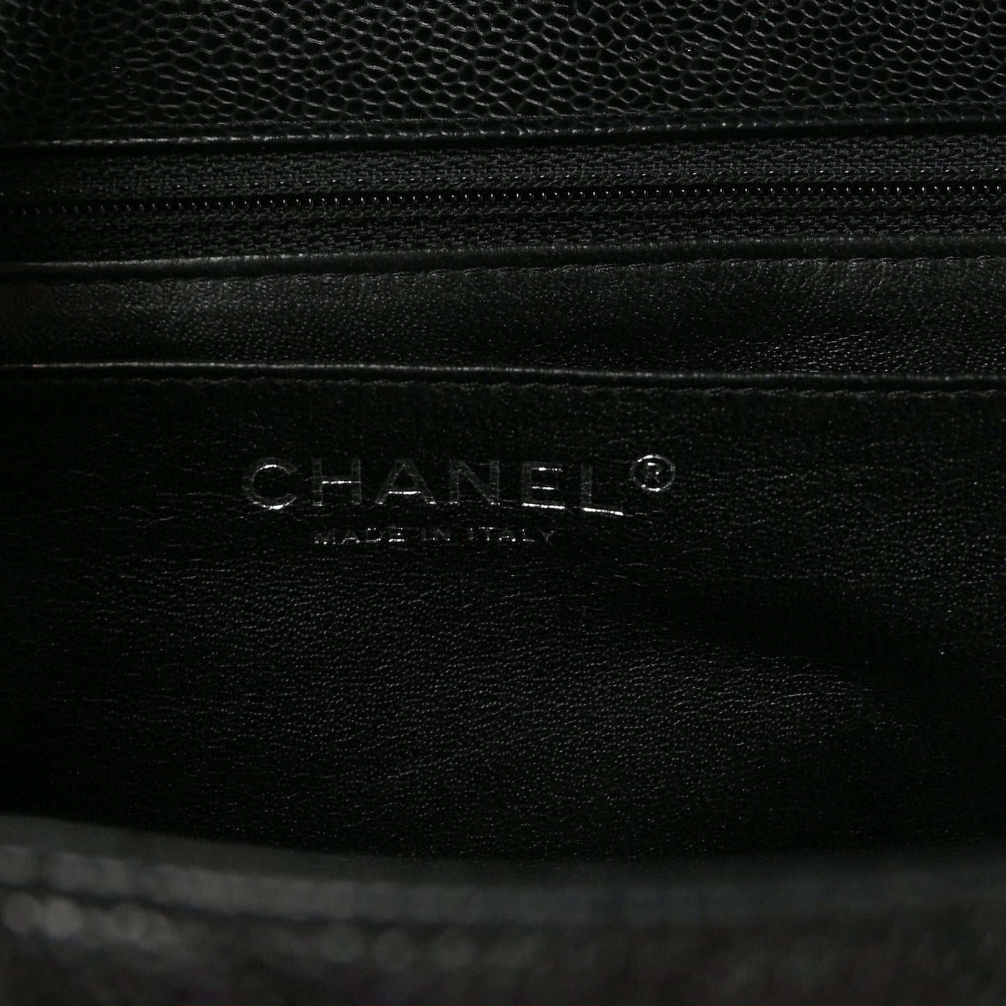 Caviar Maxi Single Flap Black