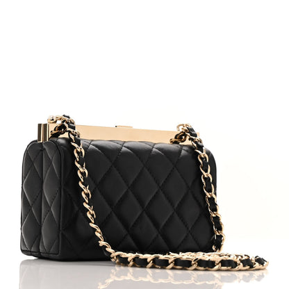 Lambskin Quilted Pearl CC Vanity Case Black