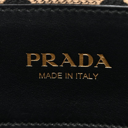 Jacquard Saffiano Triangolo Symbole Embroidered Large Tote Black Corda