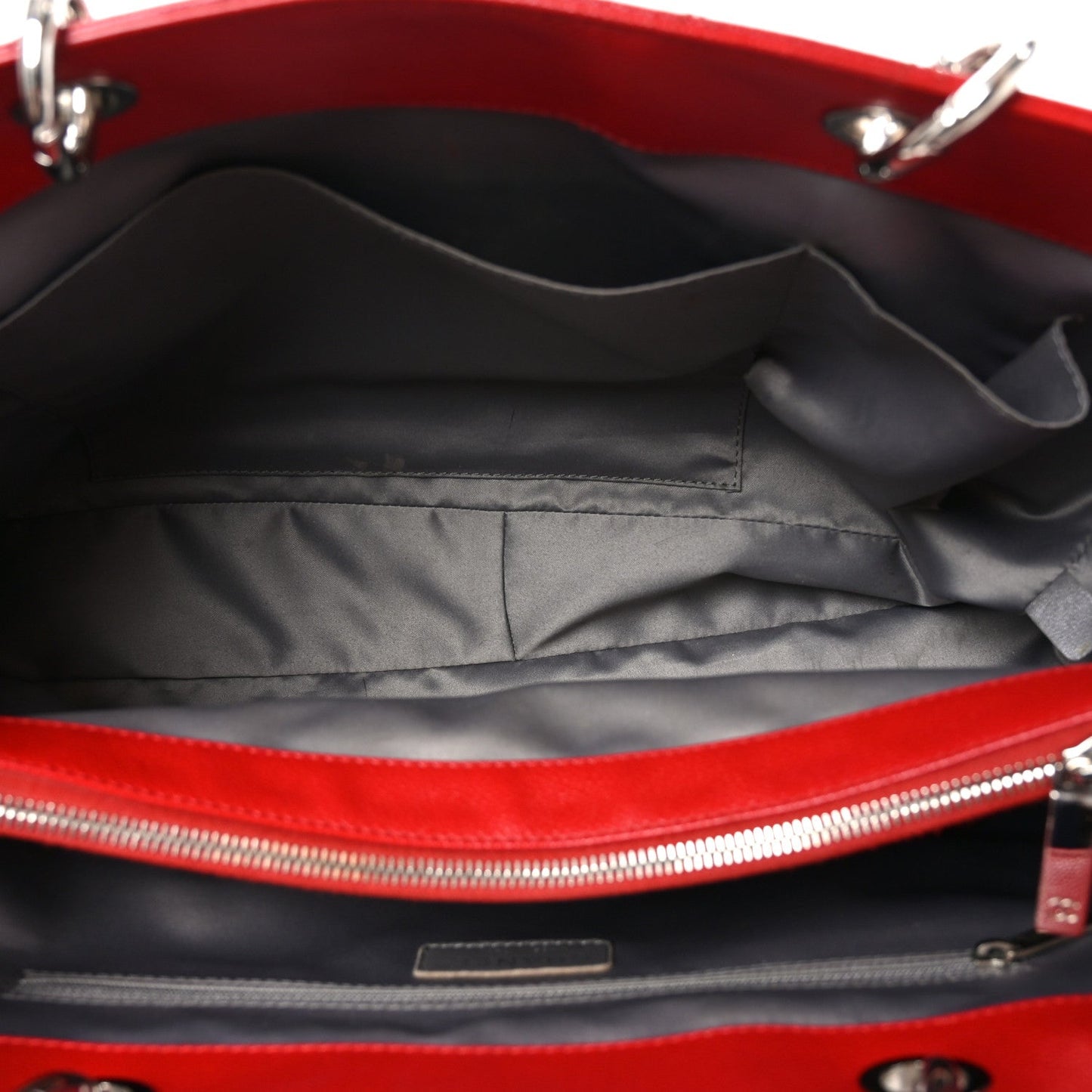 Caviar Quilted XL Grand Shopping Tote GST Red