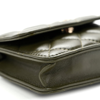 Lambskin Quilted Clutch With Chain Green