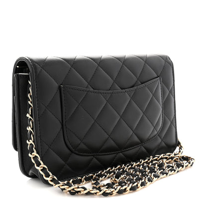 Lambskin Quilted Enamel CC Wallet On Chain WOC Black