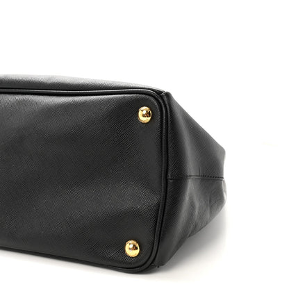 Saffiano Large Galleria Double Zip Tote Black