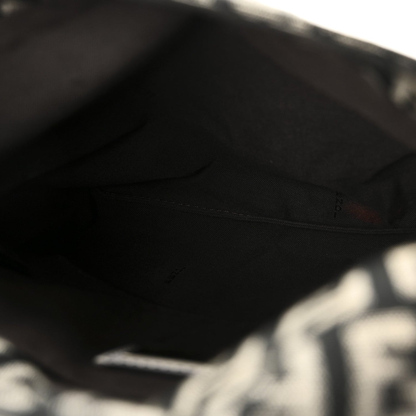 Zucchino Tube Messenger Bag Black White
