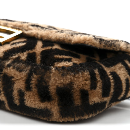 Shearling Vitello Dolce Macro FF 1974 Baguette Tobacco Black