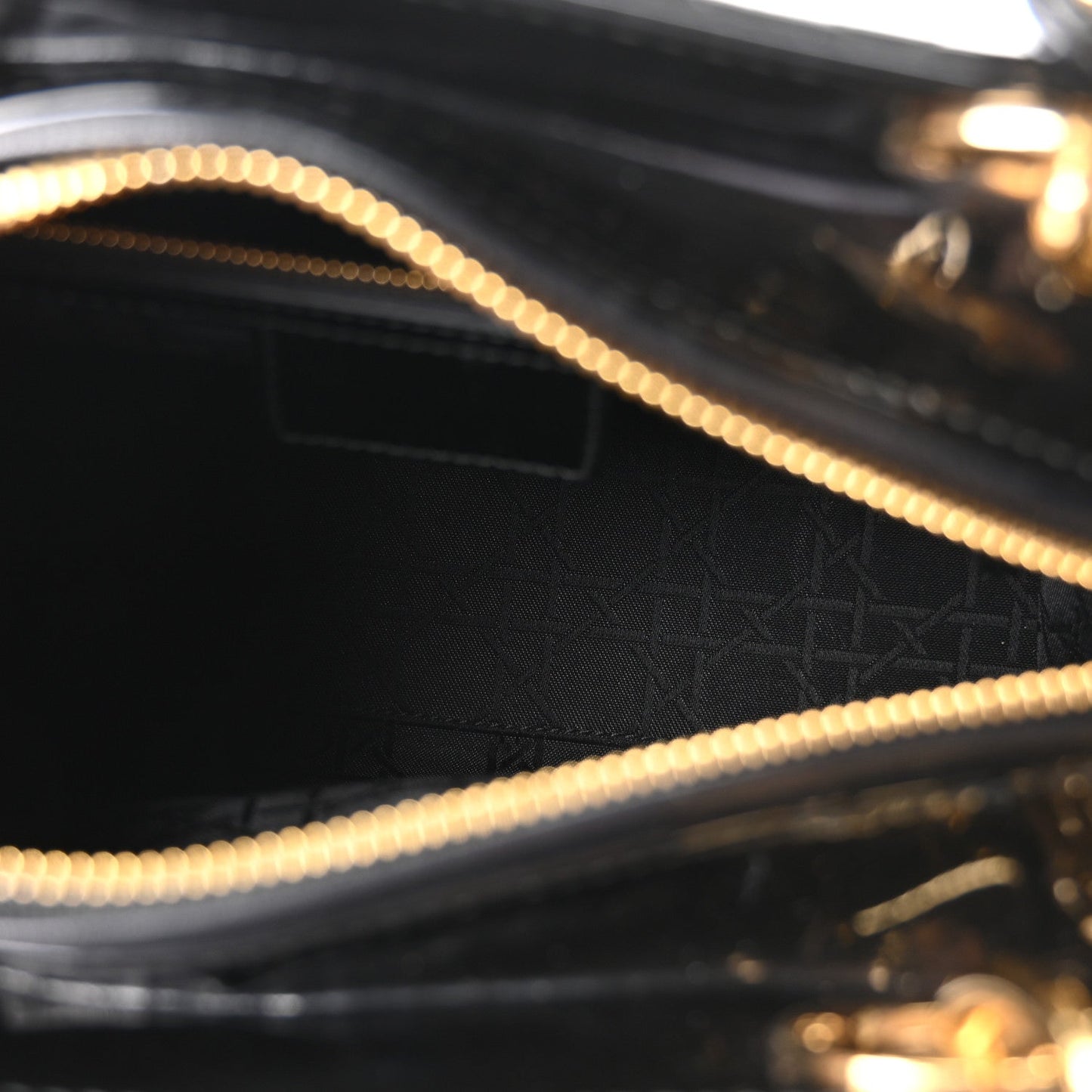 Patent Cannage Medium Lady Dior Black