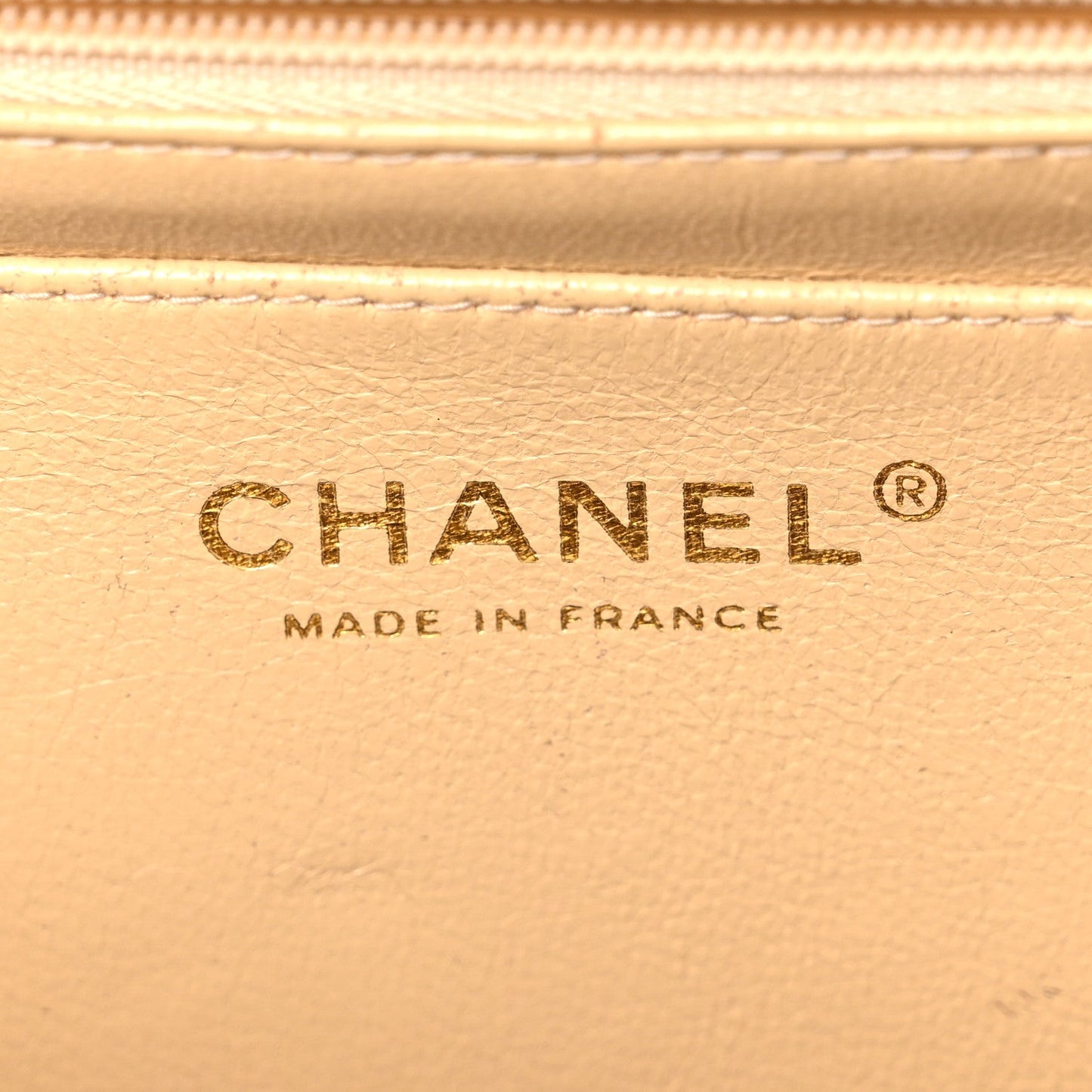 Caviar Quilted Jumbo Single Flap Beige