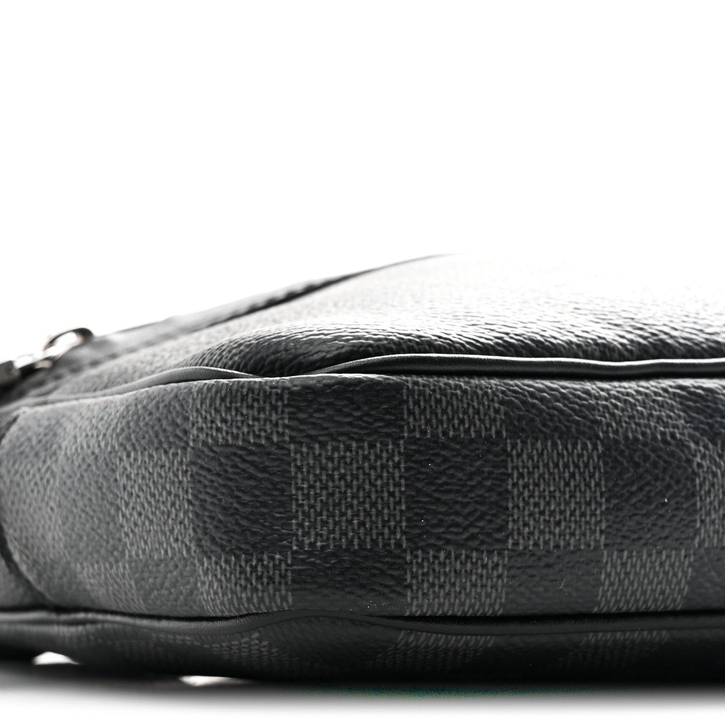 Damier Graphite Scott Messenger