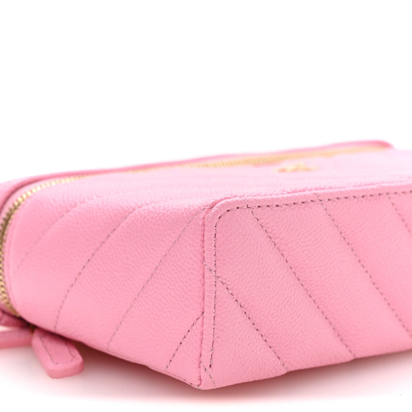 Shiny Caviar Chevron Quilted Top Handle Vanity With Chain Rose