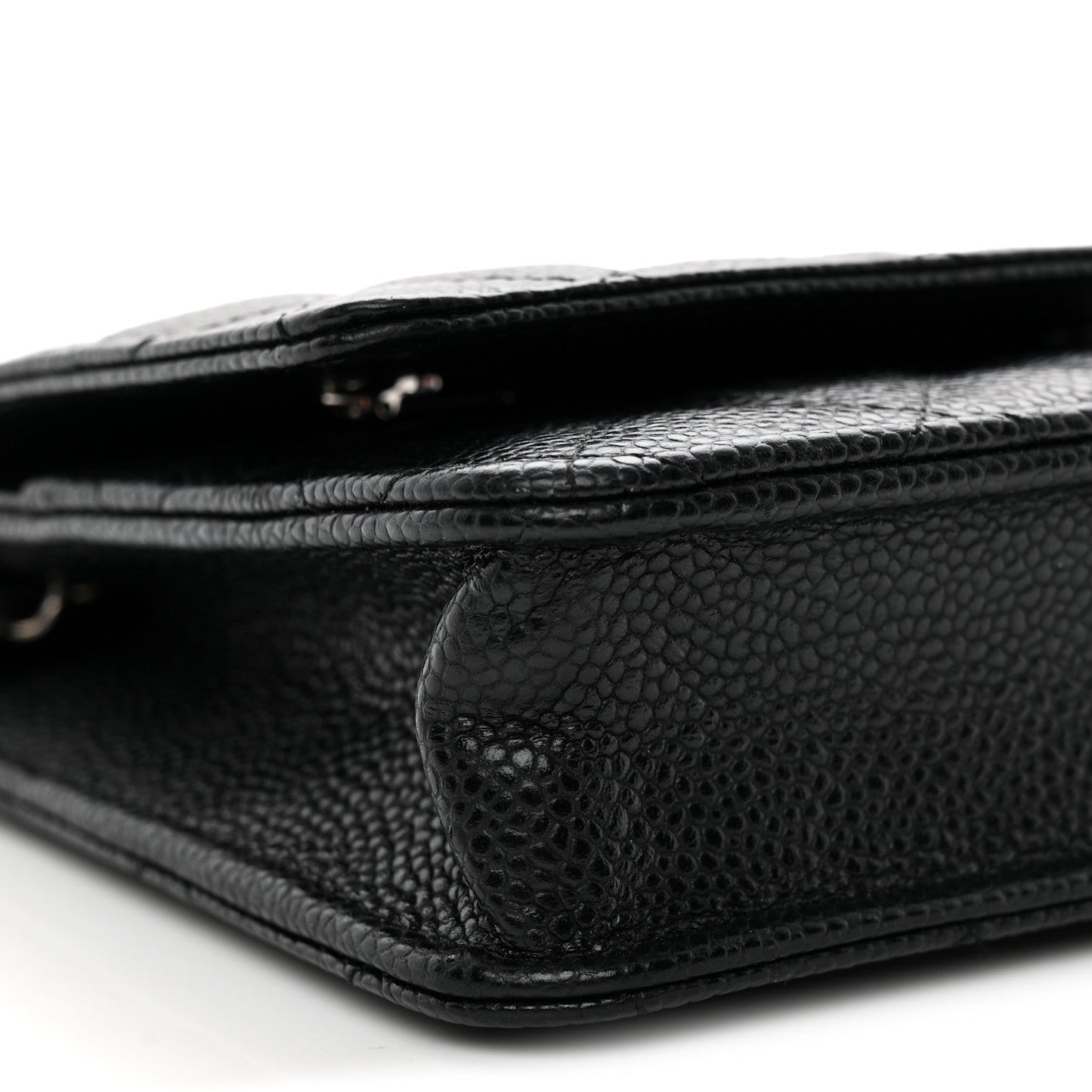 Caviar Quilted Wallet on Chain WOC Black