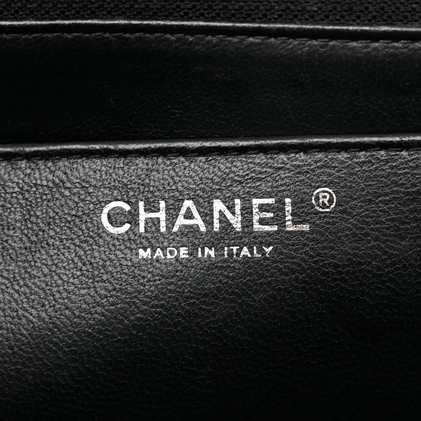 Caviar Maxi Single Flap Black