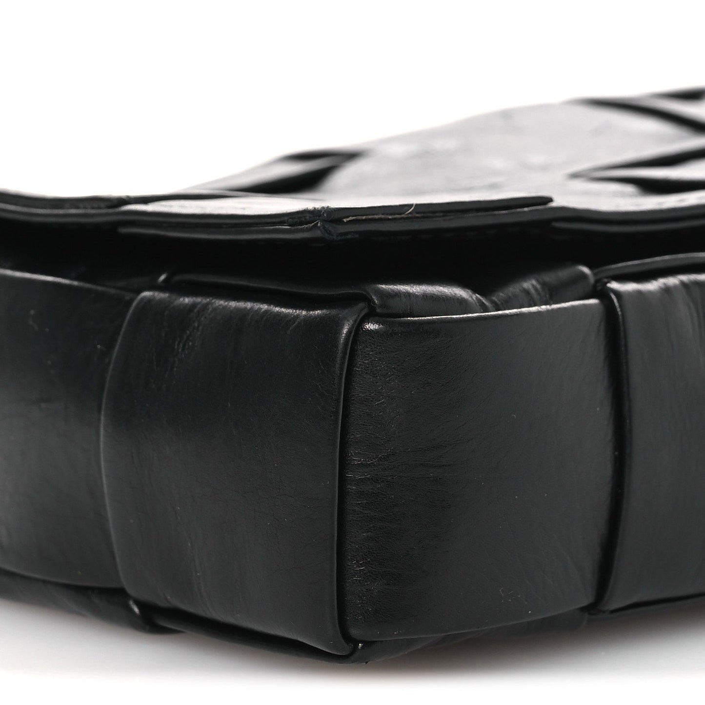 Paper Calfskin Maxi Intrecciato Small Cassette Crossbody Bag Black