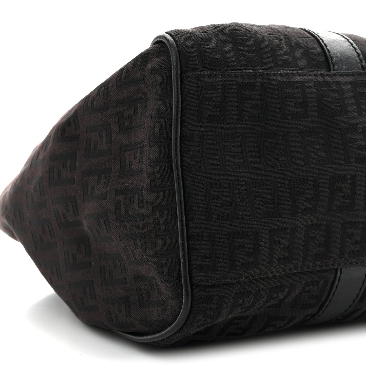 Zucchino Vitello Shoulder Bag Black Moro