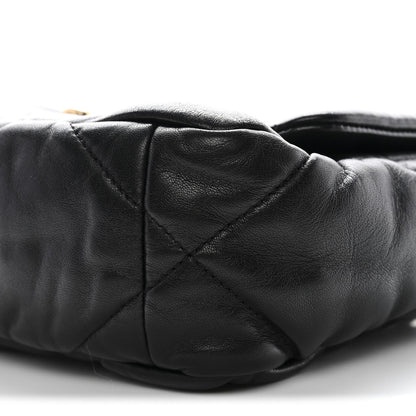 Lambskin Quilted Medium Chanel 19 Flap Black