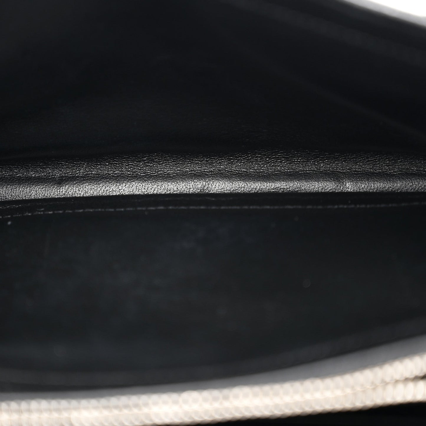 Grain De Poudre Matelasse Chevron Monogram Chain Wallet Black