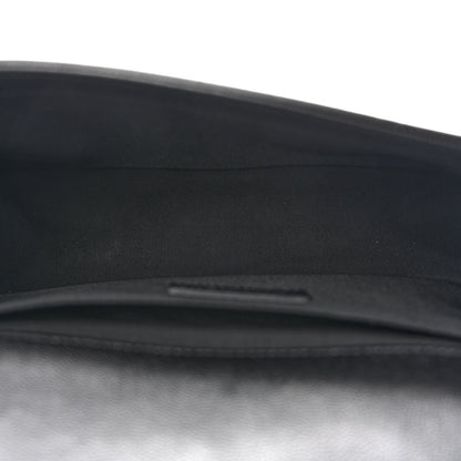Caviar Quilted Medium Boy Flap Black