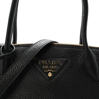 Vitello Daino Small Tote Black