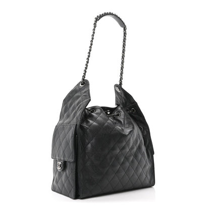 Caviar Quilted Medium Chanel 25 Handbag Black