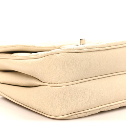 Caviar Quilted Medium Urban Companion Flap Ivory