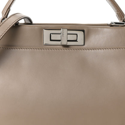 Vitello Morgan Shiny Nappa Medium Peekaboo Iconic Satchel Tortora