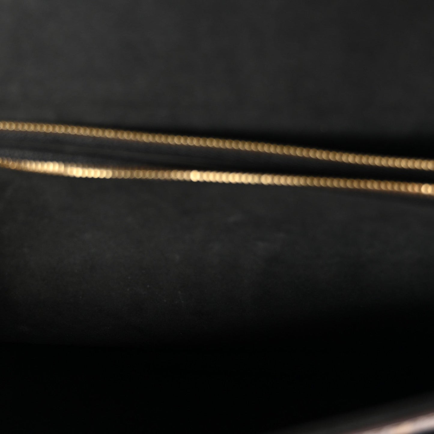 Monogram Victoire Black